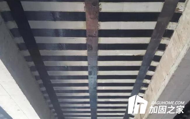 碳纖維板加固和碳布加固相比，有哪些優(yōu)勢?